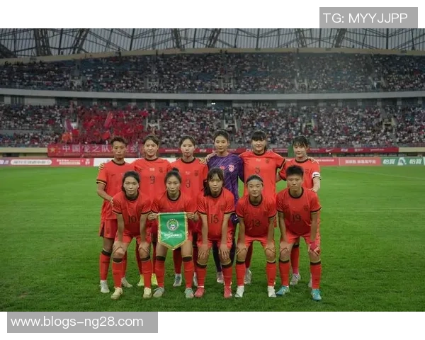 中国U20青年队迎战冰岛U20球队展开激烈较量展现青春风采与竞技精神